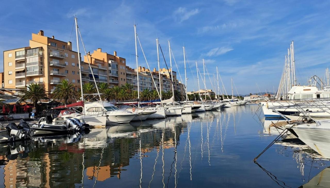 Studio Proche Port Et Plages, Piscine Hyères Eksteriør billede